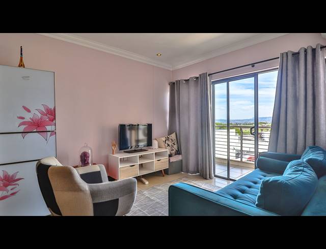 2 BEDROOM APARTMENT FOR SALE IN UMHLANGA RIDGE